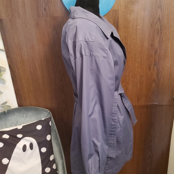 Vintage London Fog Periwinkle "car coat" - Picture 3 of 15